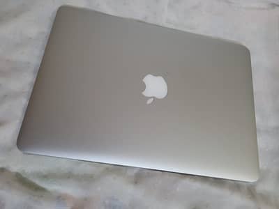 Apple MacBook Pro 13″ Retina Mid 2014 | 8GB RAM | 128GB SSD