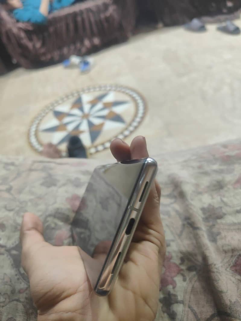 Google pixel 7 pro 2