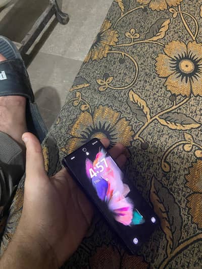 Samsung Galaxy' ZFOLD 3 5G exchange possible