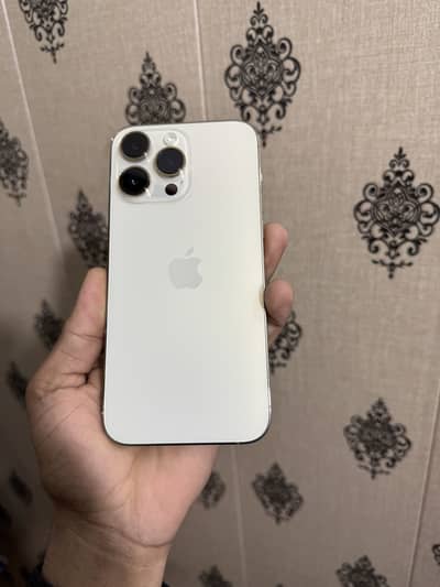 iPhone 14 pro max sim locked