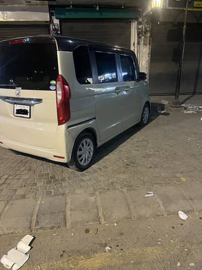 Honda Nbox 2 tone