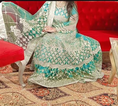 slightly used wedding wear very beautiful dress