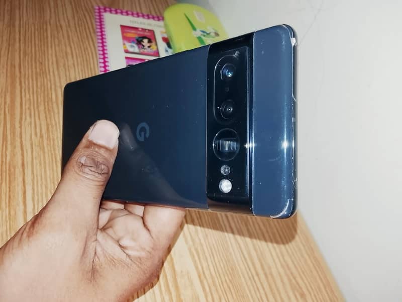 Google Pixel 7 pro 13