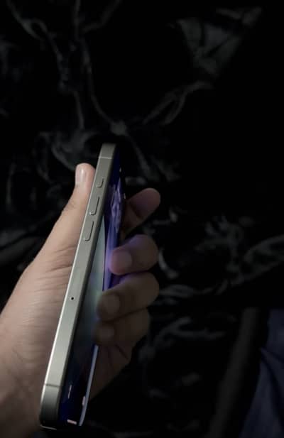 Iphone 15 pro 128GB dual physical