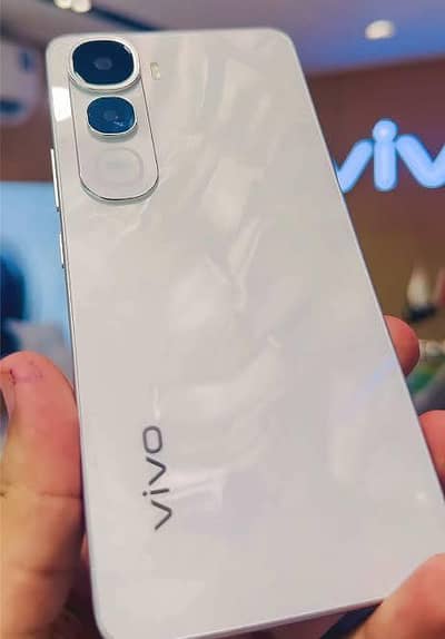 Vivo Y400 8+8/256