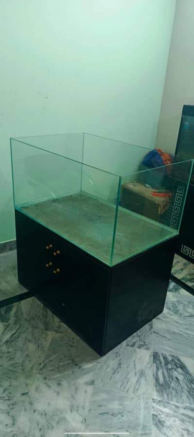 aquarium for sale only serious buyers please 3ft. . brand new