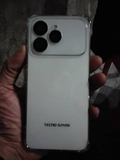 tecno spak 40