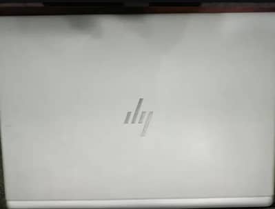 Hp elitebook 840 g5 core i5 7 generation 16 gb ram 256 NVMe SSD