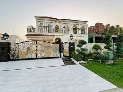 1 KANAL - BRAND NEW HOUSE AVAILABLE FOR SALE - DHA PHASE 6 - BLOCK F - SEMI FURNISHED