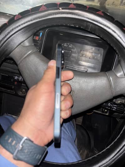 0/3/1/0/1/3/5/5/2/8/6