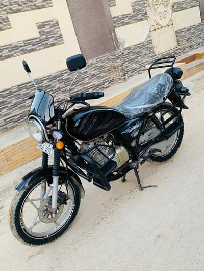 Suzuki GS SE 2018#0/3/1/7/0/0/2/4/6/2/9