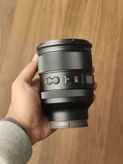 Viltrox 35mm f/1.2 LAB ( Sony E Mount  )-Mint 10/10++ Just Box Pulled