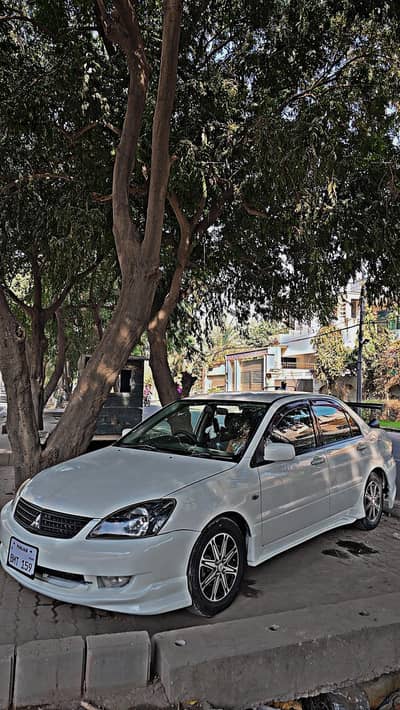 Mitsubishi Lancer Automatic 1.5