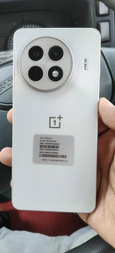 one plus ace5 open box full sim time. . . exchange posibale good phone