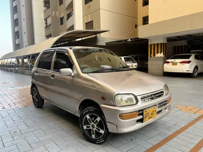 Coure 2004 Mint Condition Power Windows