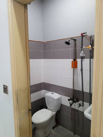 For Rent 3 Bed DD Portion Block 3-A, Gulistan-e-Johar, Karachi