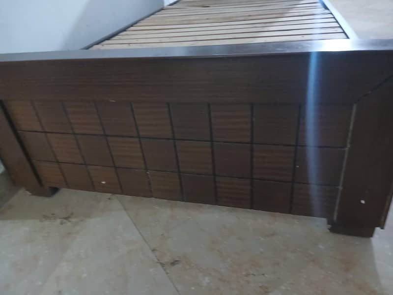 single stylish bed 1