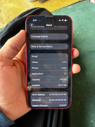 iPhone 13 Red Product 10/10