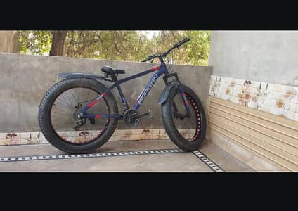excise krny k liay bht achi ha fat tyres bicycle