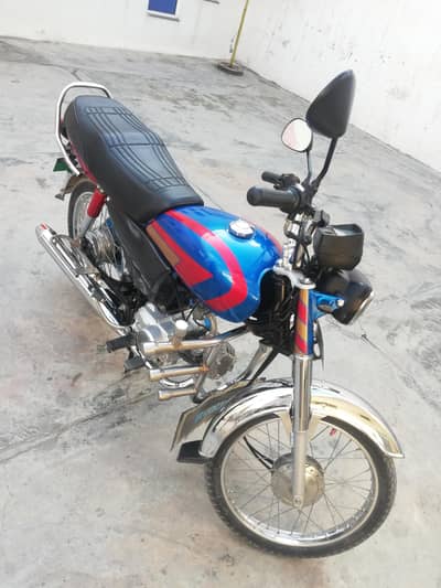 03165385400. Honda CD70 2020/21