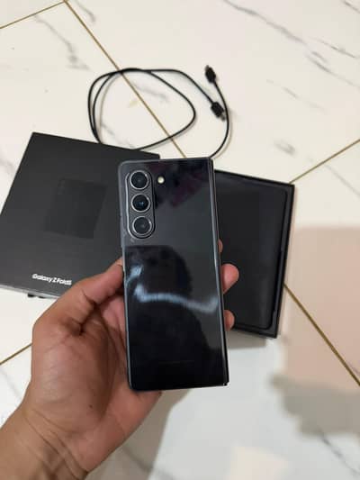 samsung z fold 5 12/256gb brand new condition