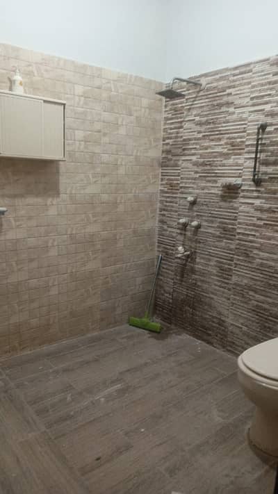 MARBLE FLOORING Portion For Rent