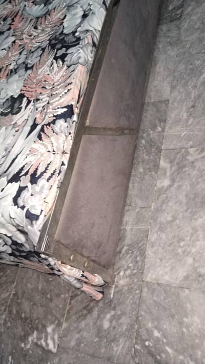 single bed 1 years used