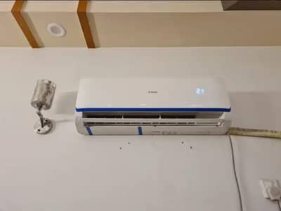 Candy 1.5 ton inverter heat and cool in genuine condition like brand