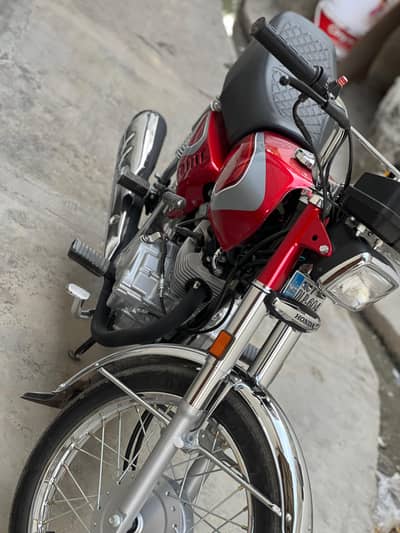 Honda 125 26 model 25 register