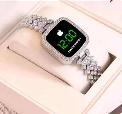 T30 Ultra Smart Watch - 2.01" Big Display aur Ladies Diamond Watch