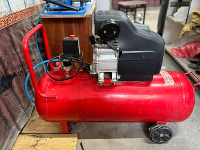 Molding machines with compressors for sale