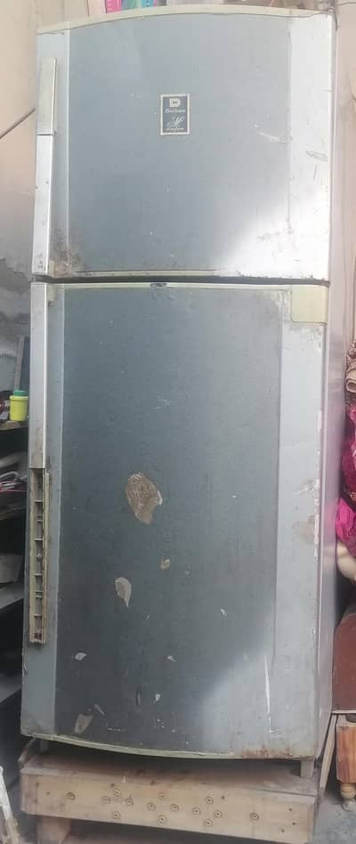 Dawlance fridge big size