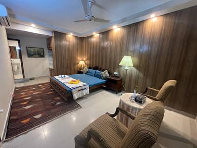 FOR RENT Luxury Furnished 1-Bed with Guest Room Open Basement F_7/4