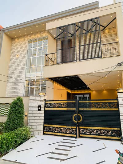 4 Marla Double Storey Brand New luxury House Available For Sale Eden Executive Society Area Canal Road Faisalabad