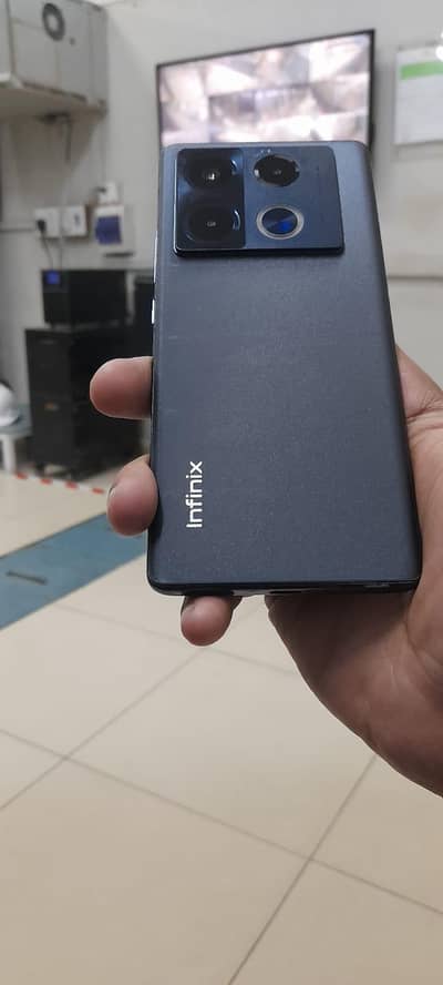 infinix note 40 pro 12/256