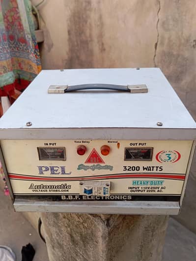 Stabilizer PEL 3200w