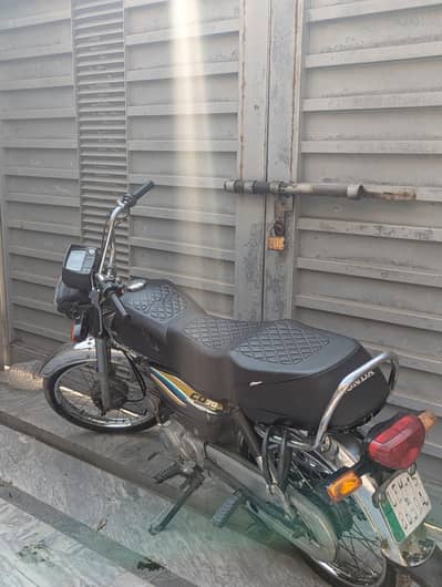HONDA CD70 2015