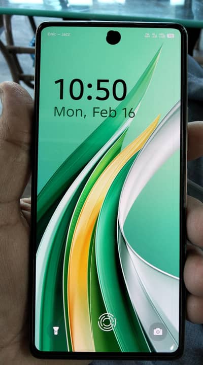 TECHNO COMON 30 COMPLETE BOX WITH CHARGER 8+8/256