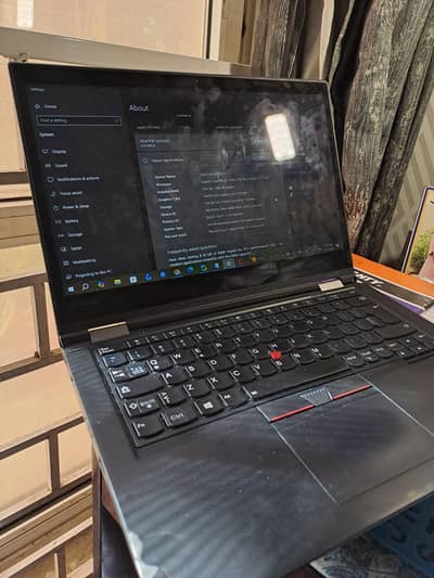 Lenovo Thinkpad Yoga 370 i5/8GB/256GB SSD