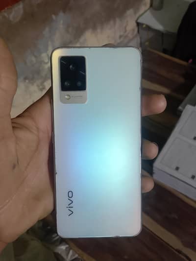 Vivo v 21 8 128 AMOLED panel
