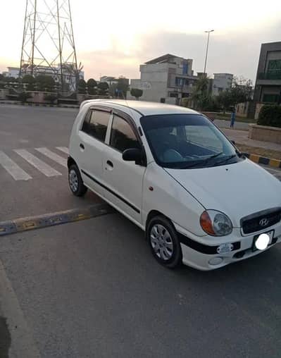 Hyundai Santro Club
