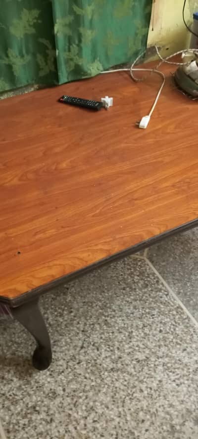 dining table good condition