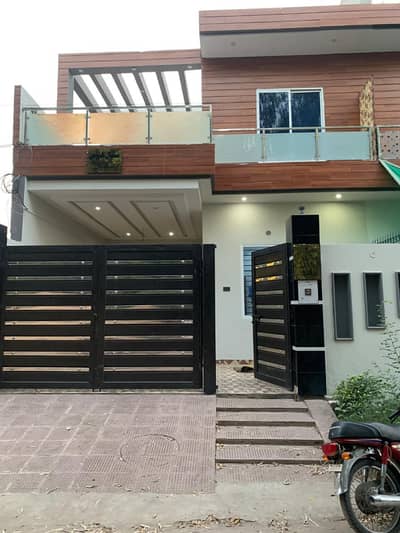 6 marla double storey house mps road near model town Multan