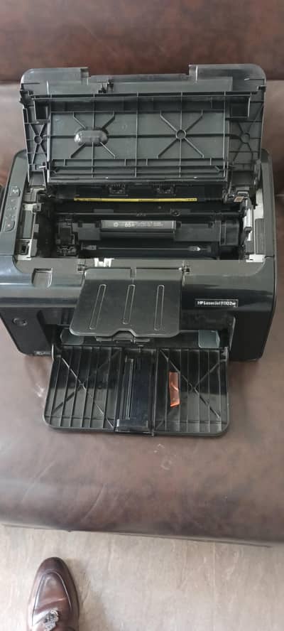 HP Laserjet P1102w