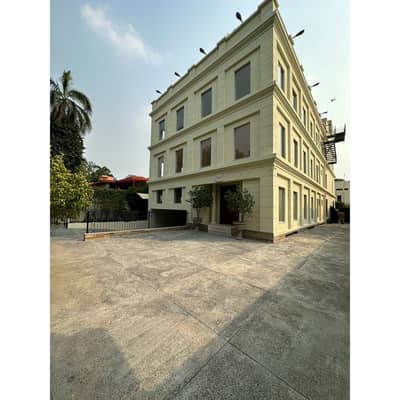 Shah Jee Estate Commercial Building 10000 SQ. FT For Rent Gulberg