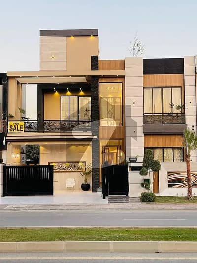 10 MARLA LUXURY DESIGNER HOUSE | MODERN INTERIOR & DOUBLE HEIGHT LOBBY