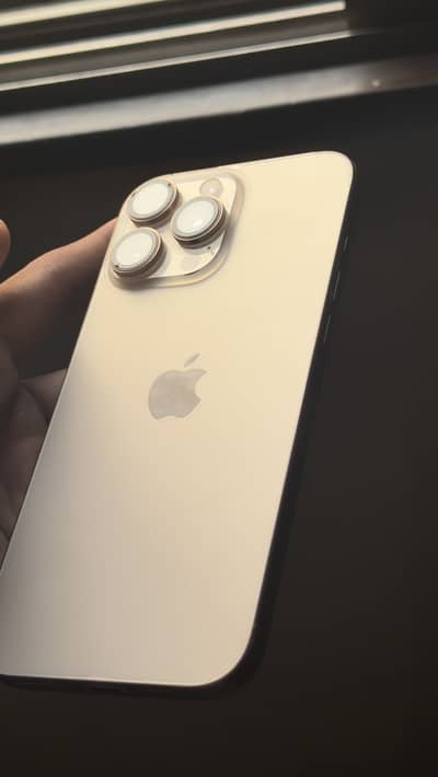 iPhone 16 Pro Max 256Gb (DESERT TITINIUM) JV WITH BOX