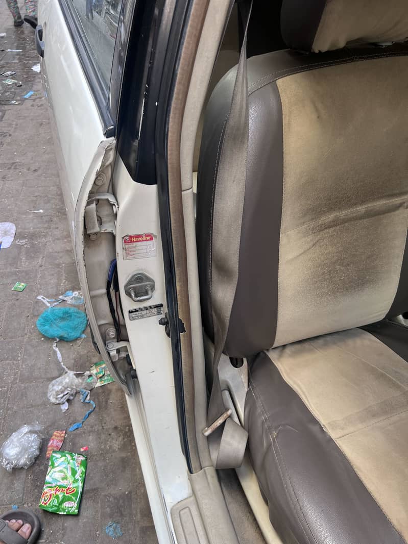 Corolla 2004 automatic 9