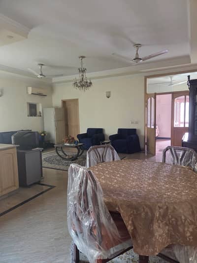 1 Kanal Very Beautiful Fully Furnished House Upper Portion Available For Rent On Top Location Of Dha Phase 4