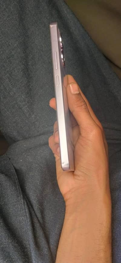 oppo Reno 13f all okay warranty mare tarf sa aik Saal ki